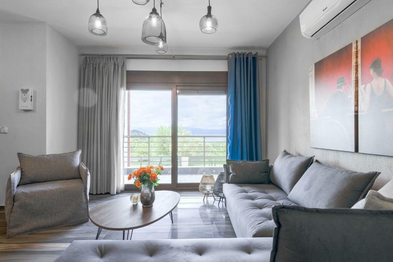 אגיוס ניקולאוס Athina Luxury Apartments מראה חיצוני תמונה